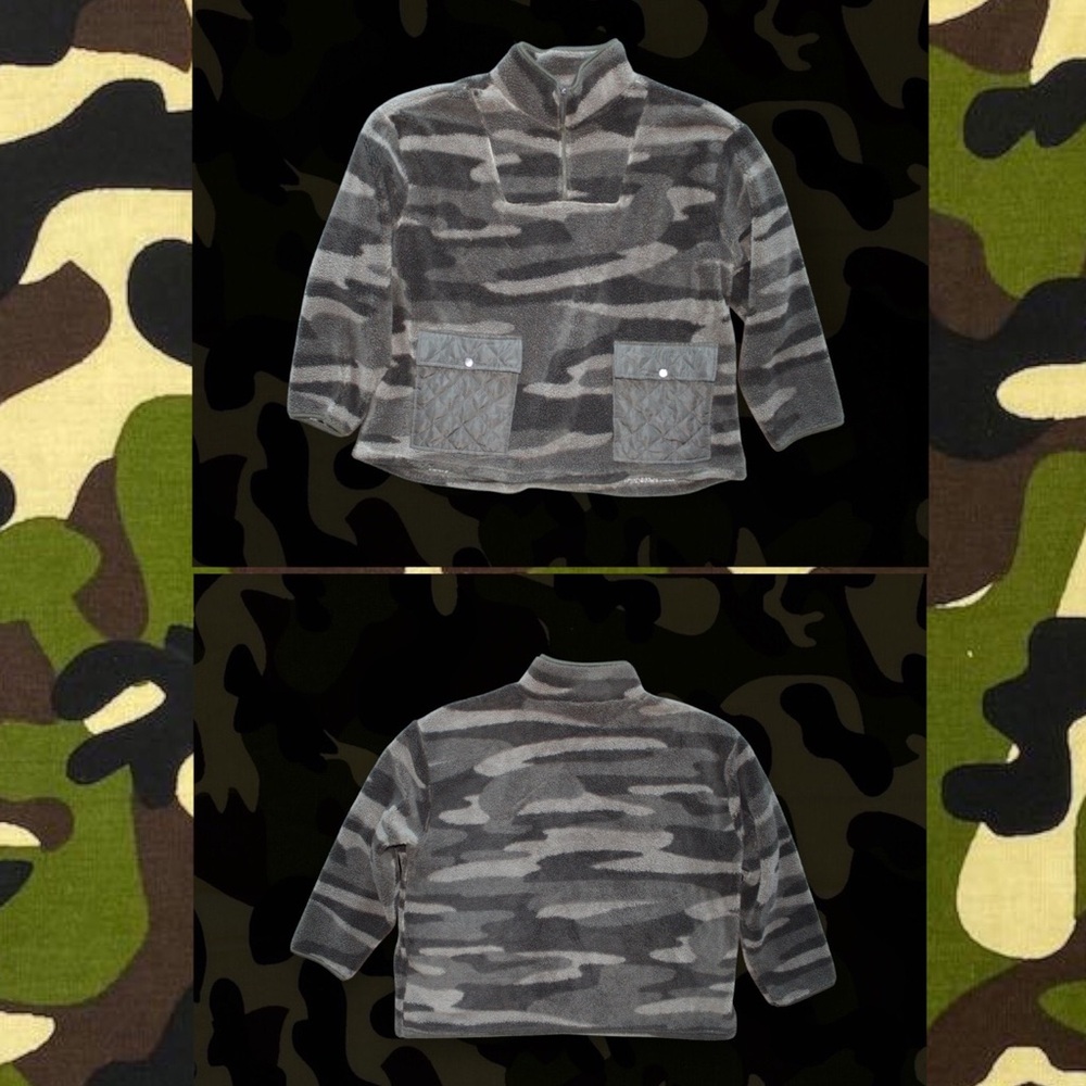 Como Blu Camouflage Quarter-Zip Faux Sherpa Women's Plus Size Pullover Sweate